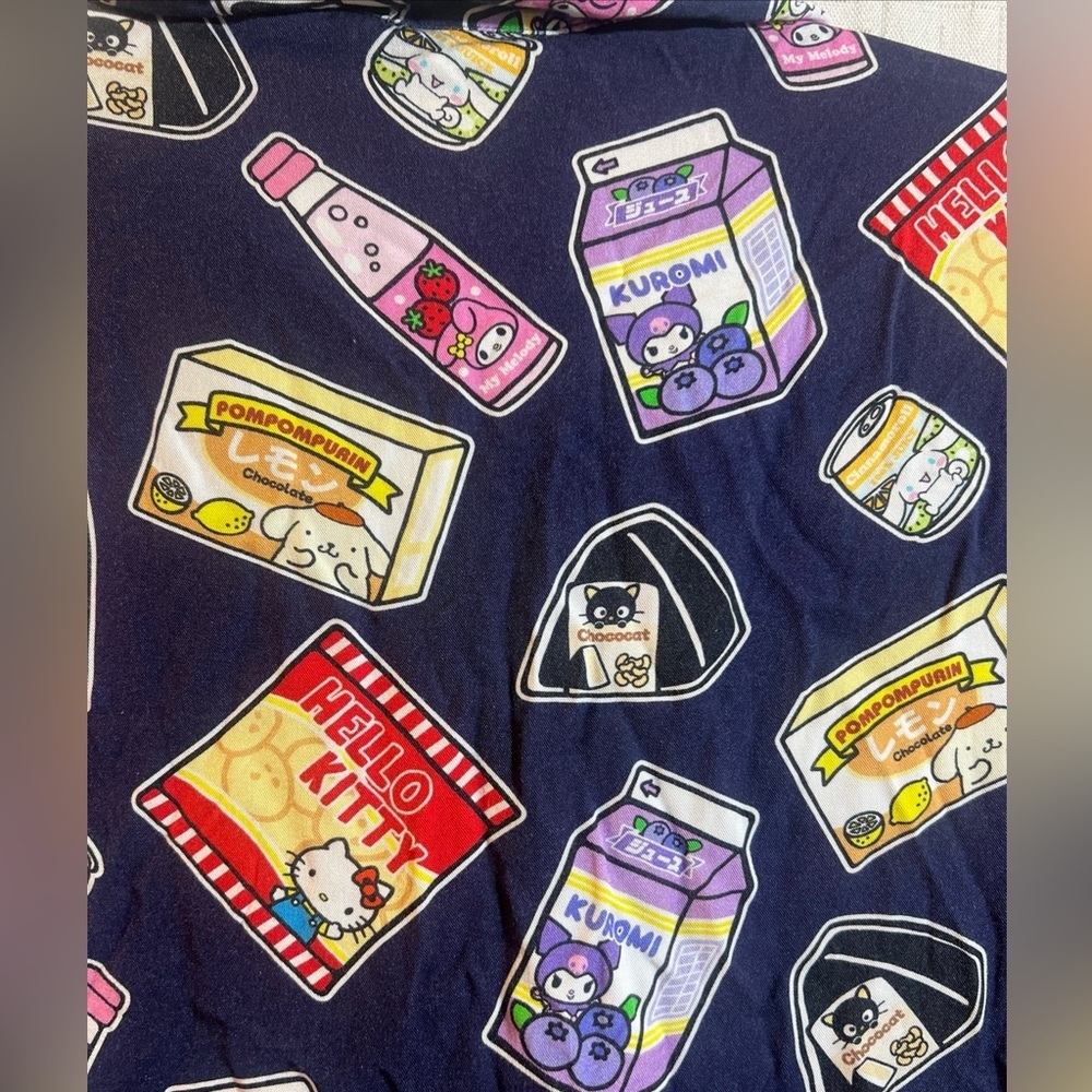 Sanrio Hello Kitty & Friends Kawaii Mart Button Up Shirt Large - Picture 10 of 10
